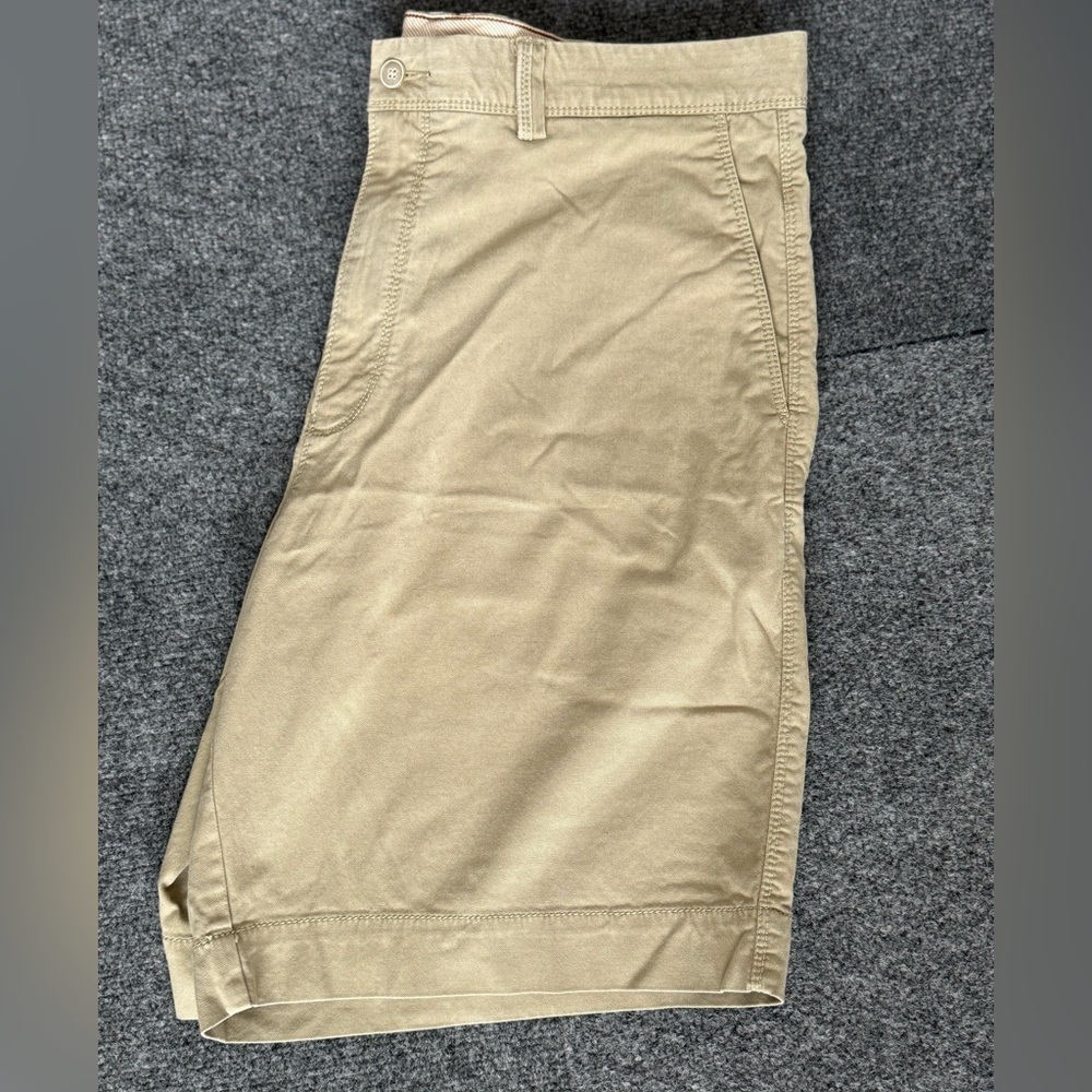 Men's Tommy Bahama Tan Casual Khaki Style Shorts, Sz 36